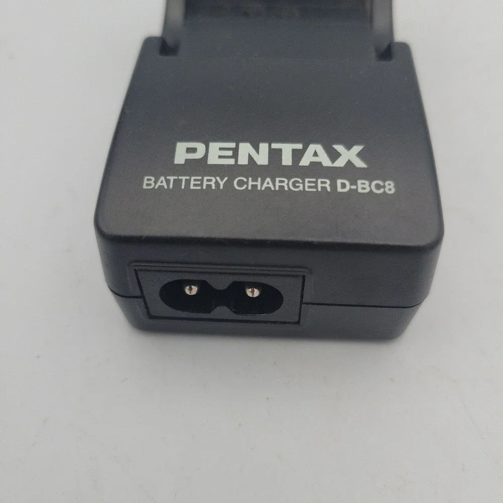 PENTAX D-BC8 Battery OEM Charger‎ For use the Pentax D-Li95 Battery